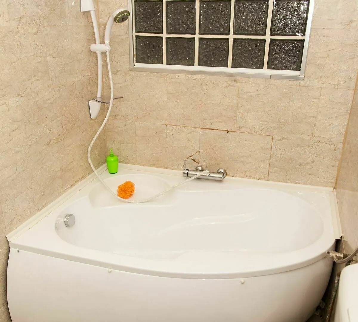 Redbed Self-Catering Apartments Bucharest Romania