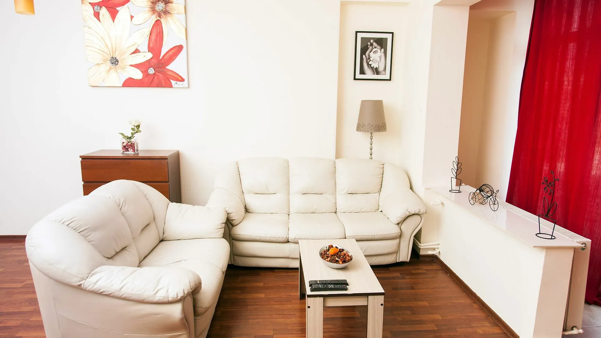 Redbed Self-Catering Apartments Bucharest Romania