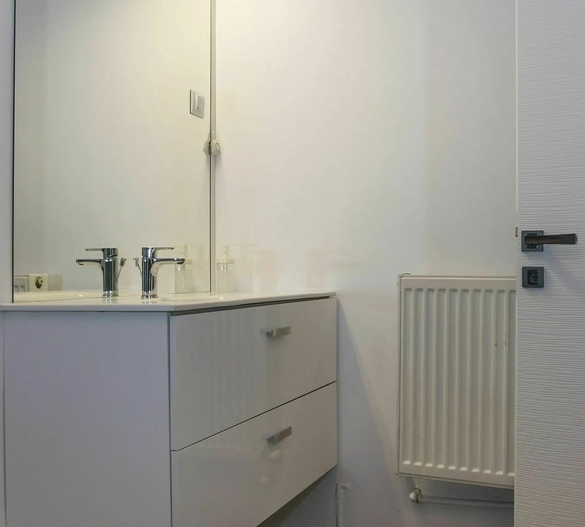 Redbed Self-Catering Apartments Bucharest 0*,