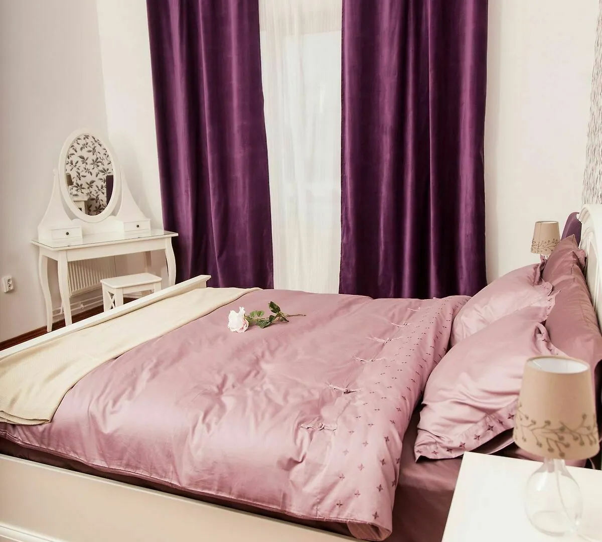 Redbed Self-Catering Apartments Bukarest