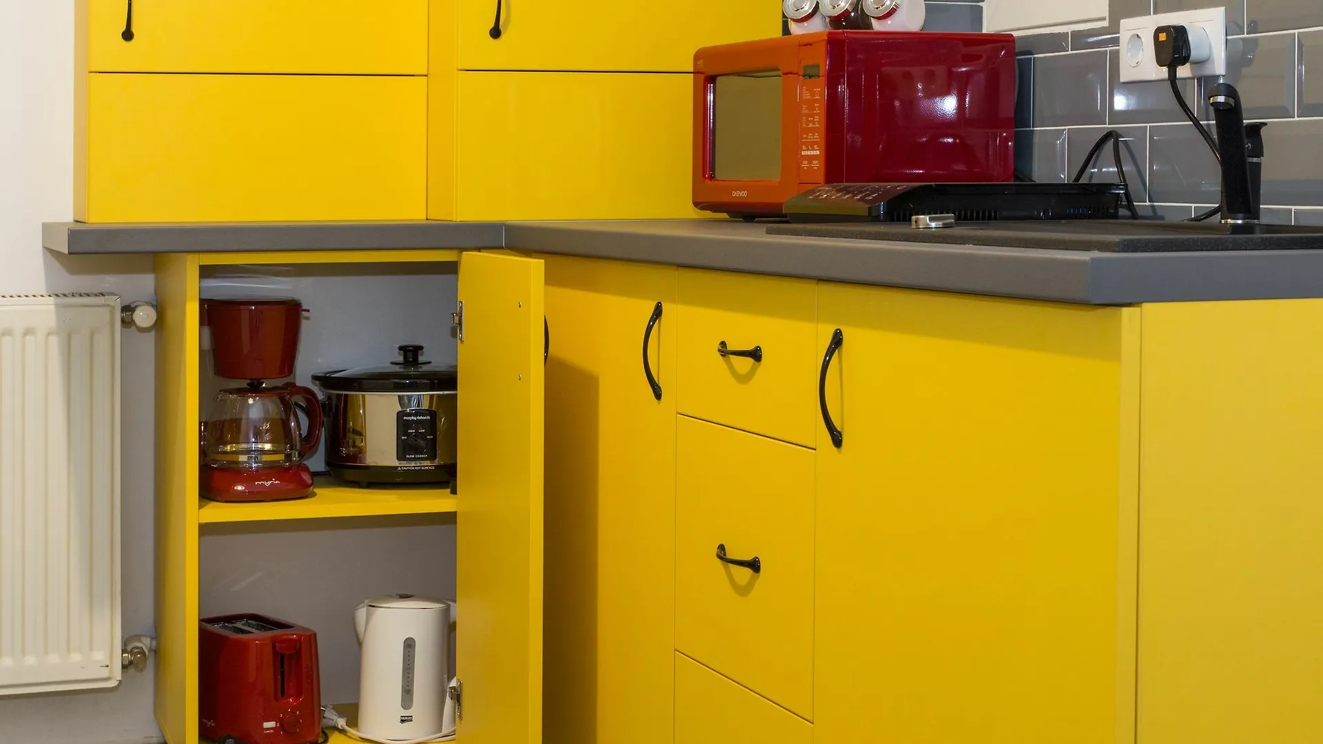 Redbed Self-Catering Apartments Bukarest